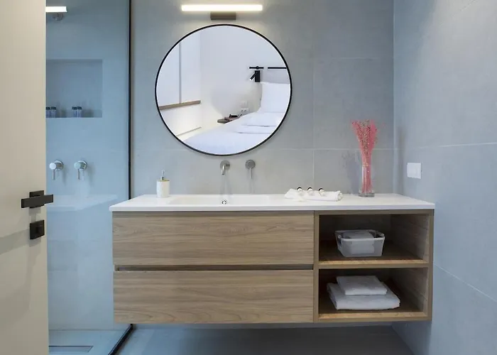 Avigail - Exclusive Ionian Sea Escape *